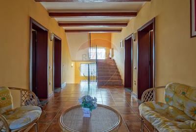 Casa / Vila de vanzare in Rasnov, afacere-Pensiune clasificata - 5