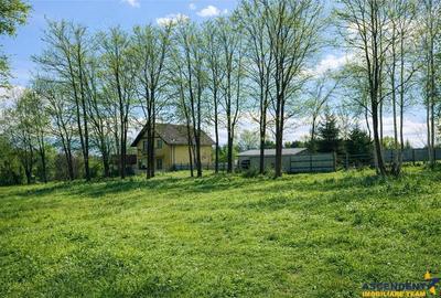 Teren de 550 mp, în Tohănița - 3