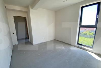 Casă cu 5 camere cu Teren 400 Mp în Central