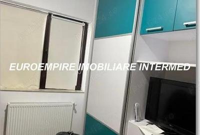 Apartament cu 2camere decomandat,zona km 5 - 4