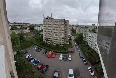 Garsonieră decomandată în Astra - 4