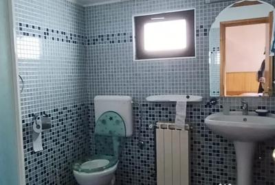 Casă cu 5 camere în Poiana - 13