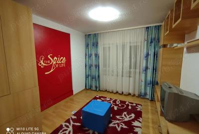 Vand apartament decomandat 2 camere parter - 2