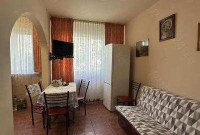 Apartament cu 3 camere în Malu Roșu - 2