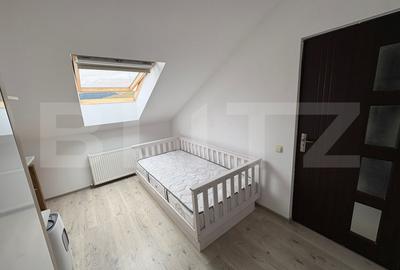 Apartament de vanzare, 2 camere, 61 mp, mansarda, zona Florilor - 11