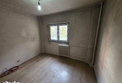 Apartament cu 3 camere semidecomandat în Obor - 10