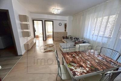Apartament cu 3 camere semidecomandat, mobilat în Mănăștur