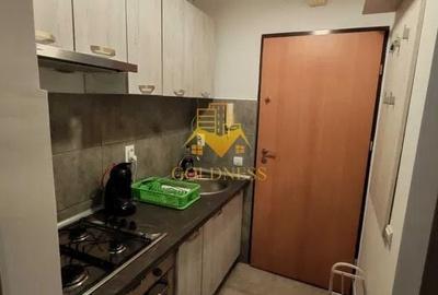 O garsoniera, balcon, Piata Marasti, MOL, PENNY, Calea Dorobantilor, - 7