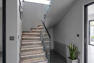 Casă cu 4 camere cu Teren 560 Mp în Hărman - 3