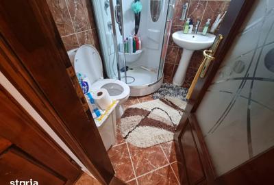 Apartament cu 4 camere decomandat, mobilat în Mioriței - 2