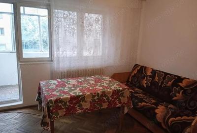 Apartament cu 2 camere semidecomandat în Șagului