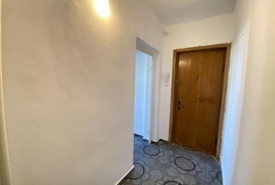 Apartament 2 Camere, 50mp, Etaj 3, GAZ, Olimpia Stadion, Comision 0% - 10