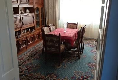 Duplex cu 4 camere cu Canalizare în Central - 13