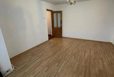 Apartament cu 2 camere semidecomandat în Central - 3