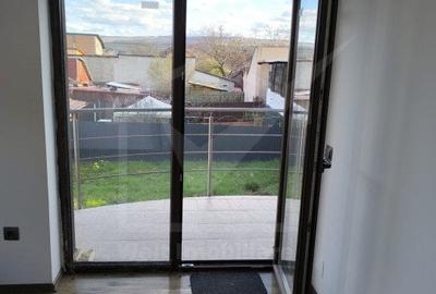 Casa individuala, 246 mp + 40 mp spatiu comercial, piscina interioara, Someseni - 7