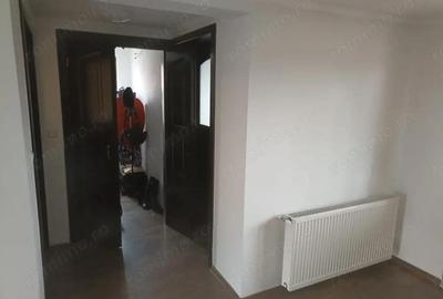 Casă cu 6 camere cu Teren 650 Mp în Central - 10