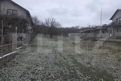 Teren de 9066 mp, în Central - 3