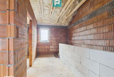 Casă cu 4 camere cu Teren 335 Mp în Dumbrăvița - 19