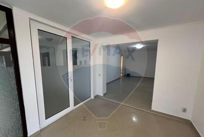 Spa?iu comercial zona pietii - 18