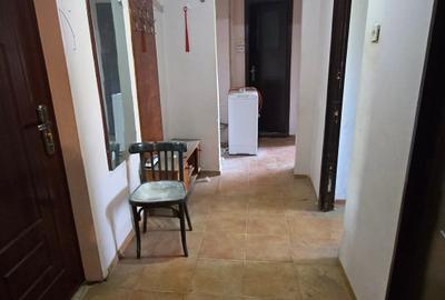 Apartament cu 2 camere decomandat în Rahova - 14