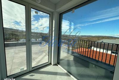 Casă cu 5 camere cu Canalizare în Borhanci