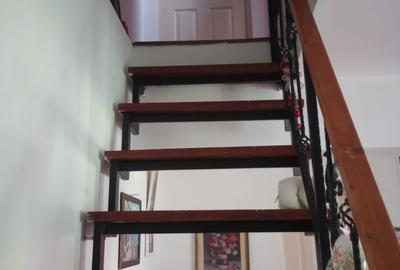 Apartament cu 3 camere în Berceni - 3