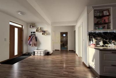 Casă cu 4 camere în Păulești - 6