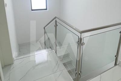 Casa moderna spatioasa, luminoasa si confortabila - 13