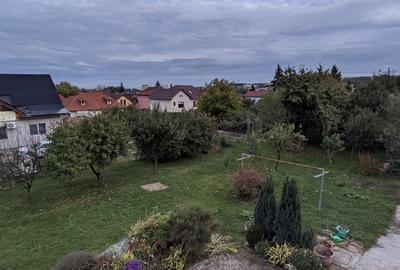 Casă cu etaj de vânzare, 5 camere, 2 băi, Dâmbu Rotund zona strada Livezeni - 31