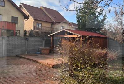 Apartament cu 4 camere decomandat în Central - 13