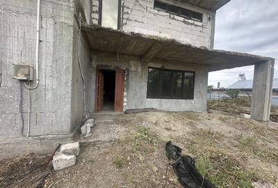 Casa la rosu cu teren 1248 mp | Misleanu, Ialomita | Comision  Cumparator 0 | - 5