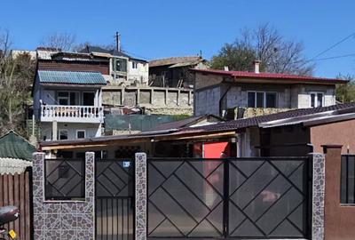 Casă cu 4 camere în Central - 4