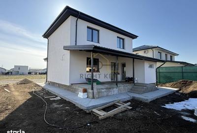 Casă cu 4 camere cu Teren 560 Mp în Tărtășești - 12