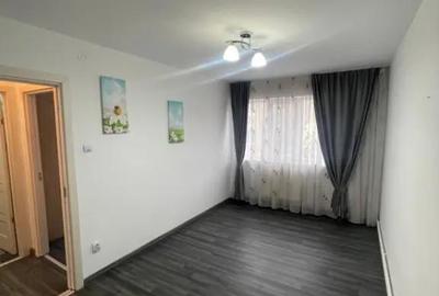 Apartament cu 3 camere semidecomandat, mobilat în Traian - 1