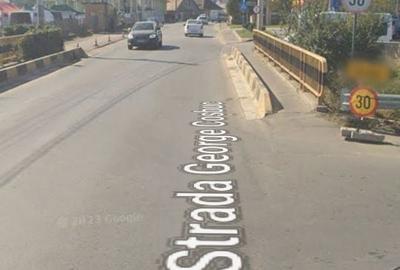 Spațiu comercial, în Central - 3