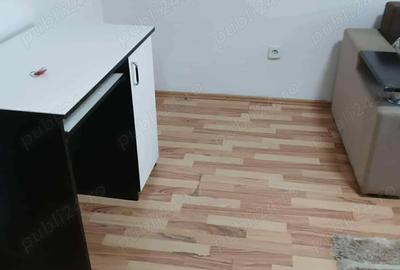 Inchiriez garsoniera etaj 4 - 3