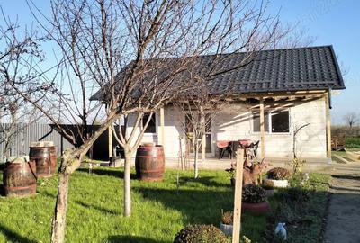 Casă cu 1 camere în Central - 1