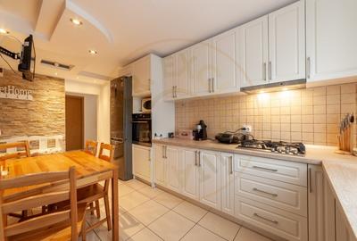 Apartament 3 camere - Auchan Gavana, etaj 3, Pitesti - 1