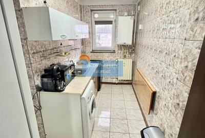 Apartament 3 camere, central - 15