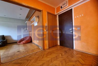 VANZARE 3 CAMERE  DECOMANDAT UNIRII - 13