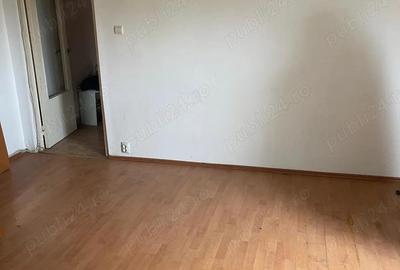 RAMDA ,Ap. 2 camere etaj 2 str Razboieni Velenta tip T - 4