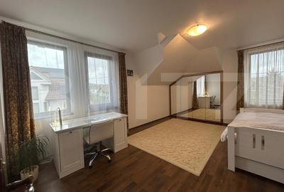 Casa superba amenjata in stil clasic - 13