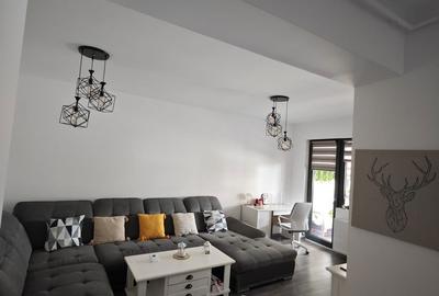 Apartament cu 2 camere decomandat în Apărătorii Patriei - 5