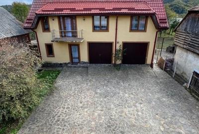 Proprietate deosebita in Darmanesti – 2 case, garaje, foisor, livada, 1.800 mp - 3