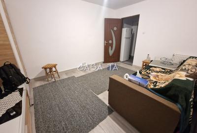 Garsonieră decomandată în Debarcader - 2