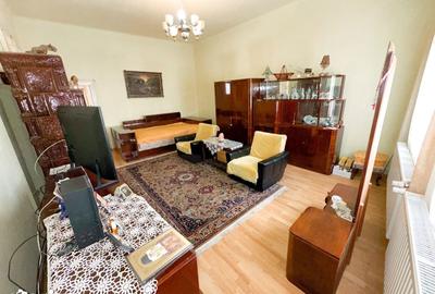 Casă cu 5 camere cu Teren 990 Mp în Central - 13