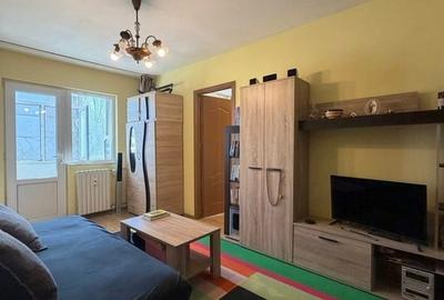 Apartament cu 3 camere semidecomandat, mobilat în Tomis Nord - 12