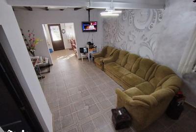Casă cu 5 camere cu Teren 2166 Mp în Somova - 8