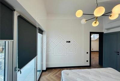 Apartament cu 2 camere nedecomandat, mobilat în Turnișor - 3