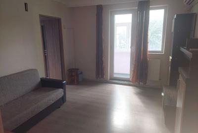 Apartament cu 2 camere nedecomandat în Tătărași - 3